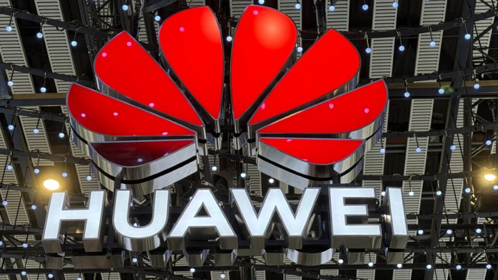 Huawei لمضاعفة الإخراج من رقائق AI الصعود