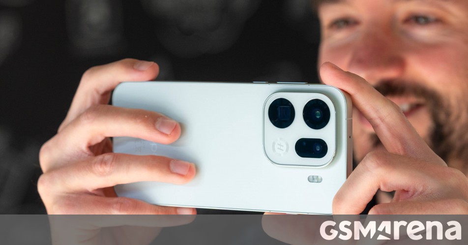 هاتف oppo Find X9 Pro قيد المراجعة: فتح العلبة وعينات من الكاميرا