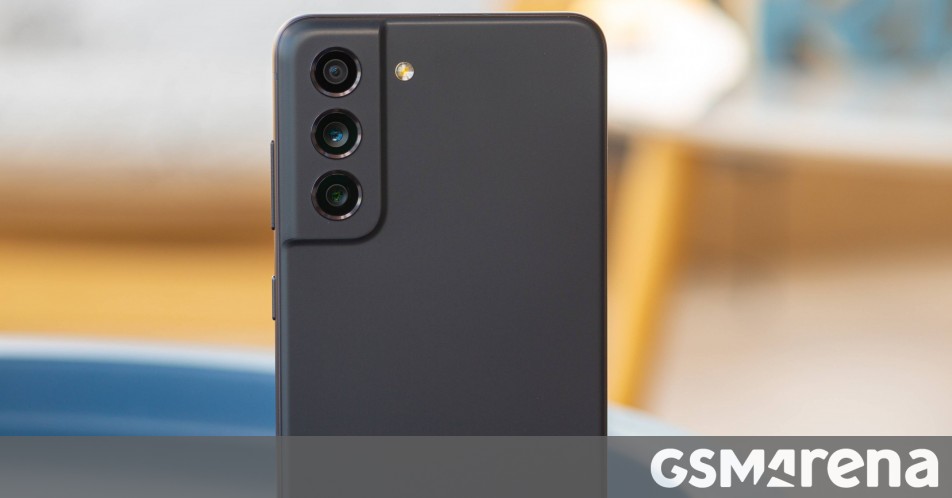 يتلقى Samsung Galaxy S21 FE التحديث المستقر One UI 8