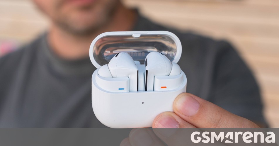 يتلقى Samsung Galaxy Buds3 وBuds3 Pro تحديثًا جديدًا