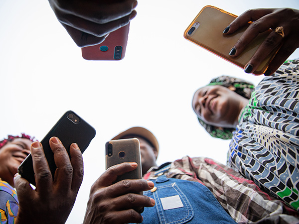 تستهدف مبادرات GSMA هواتف 4G بأسعار معقولة وحملات LLM محلية لأفريقيا