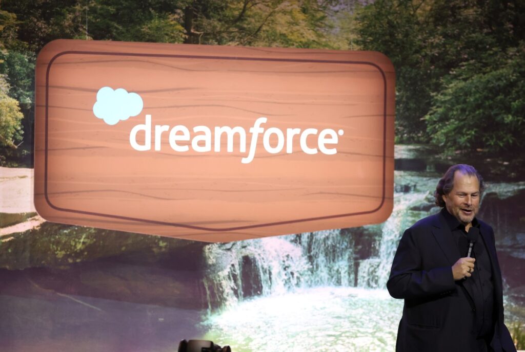 تعلن شركة Salesforce عن Agentforce 360 مع احتدام منافسة الذكاء الاصطناعي للمؤسسات