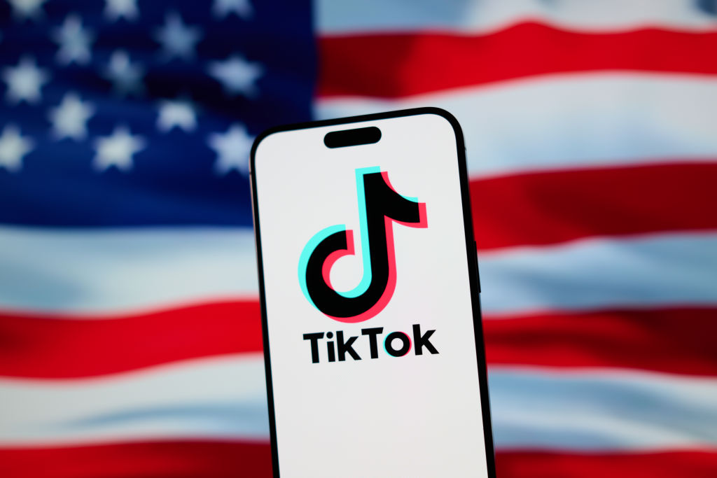 قال وزير الخزانة إن ترامب وشي سيعقدان صفقة TikTok “البارعة” يوم الخميس