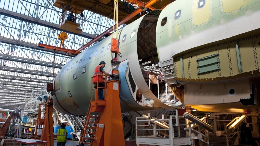 ينشر Airbus 5G خاص في فرنسا وألمانيا ، ويتم توسيع نطاقه على الصعيد العالمي