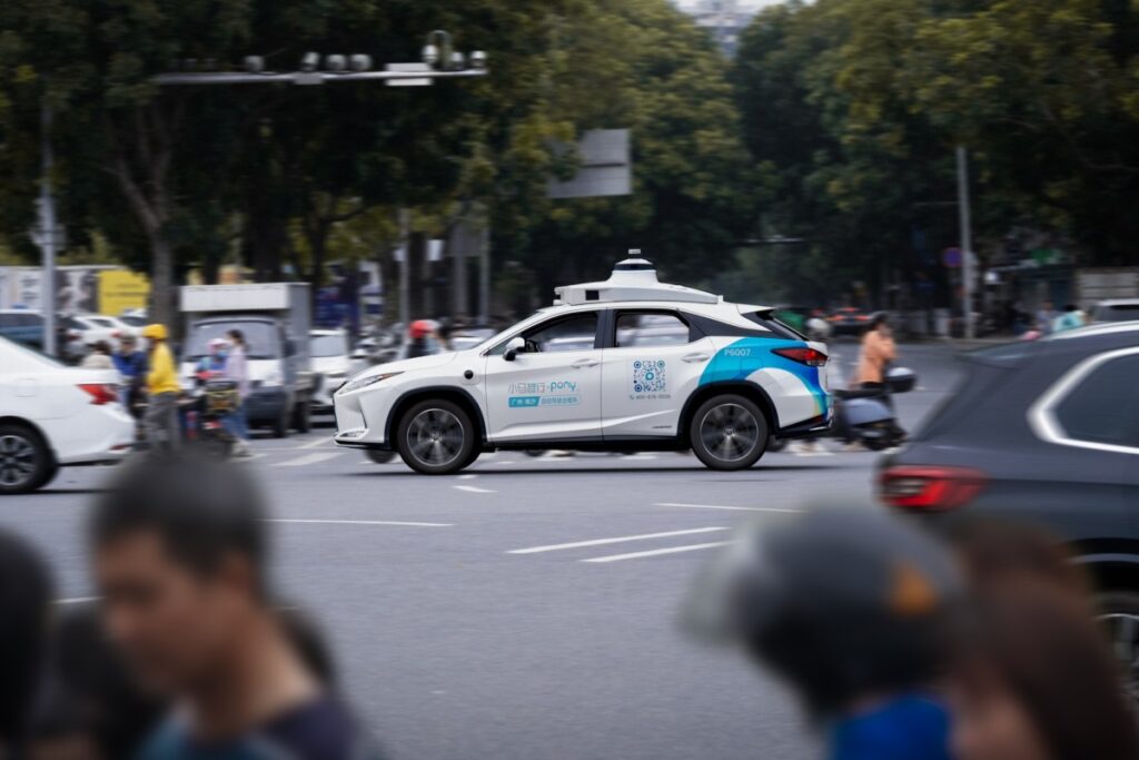 حصلت شركتا السيارات ذاتية القيادة Pony.ai وWeRide على الموافقة على إدراجها في هونج كونج