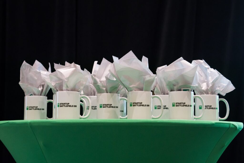 TechCrunch Disrupt 2025 Startup Battlefield 200: الاحتفال بالإنجازات المتميزة