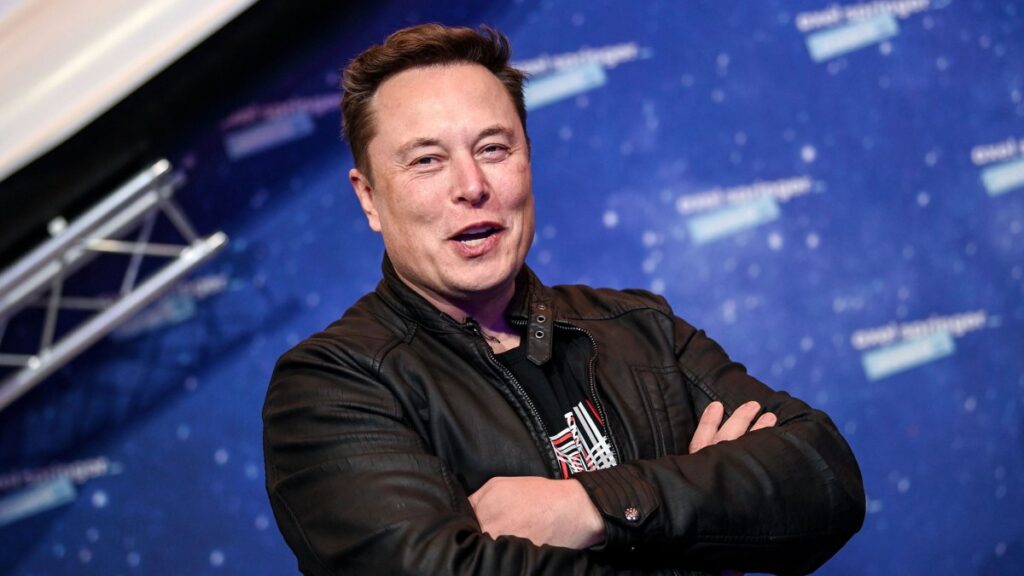 يقال إن إيلون ماسك يريد طرح أسهم SpaceX للاكتتاب العام في شهر يونيو ليتوافق مع عيد ميلاده، الكواكب