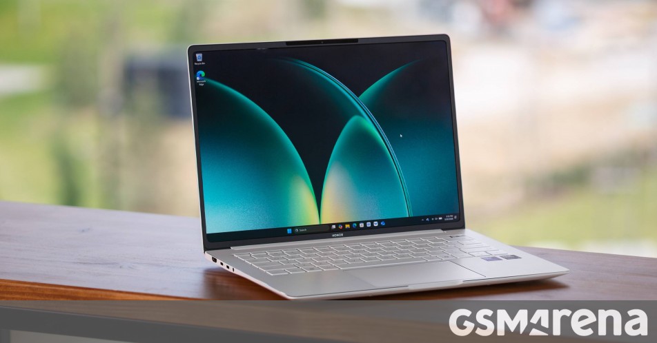 Honor MagicBook Pro 14 قيد المراجعة