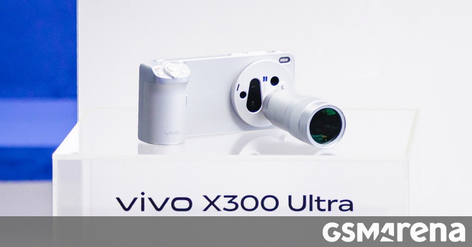 تم عرض هاتف Vivo X300 Ultra في معرض MWC
