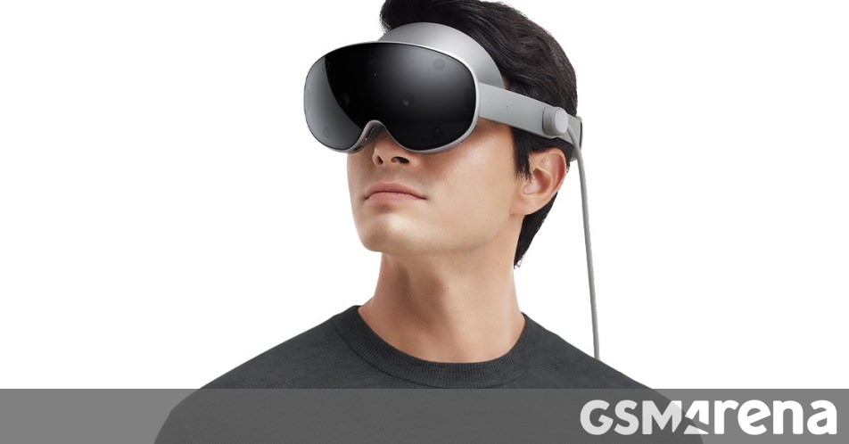 بدأت شركة Samsung في تلقي الطلبات المسبقة لجهاز Galaxy XR في المملكة المتحدة، وتتوفر صفقات متعددة